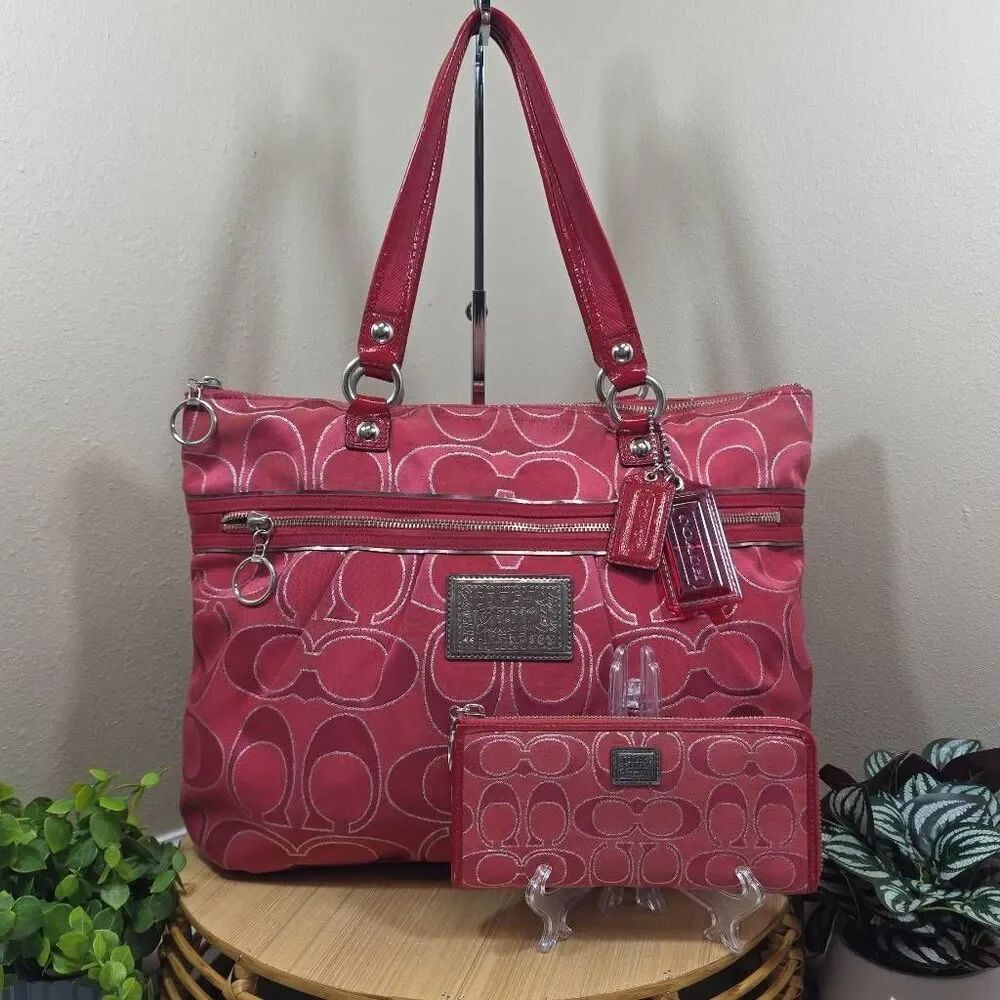 Coach Poppy Glam Sateen Tote with Matching Wallet – G1067-15389